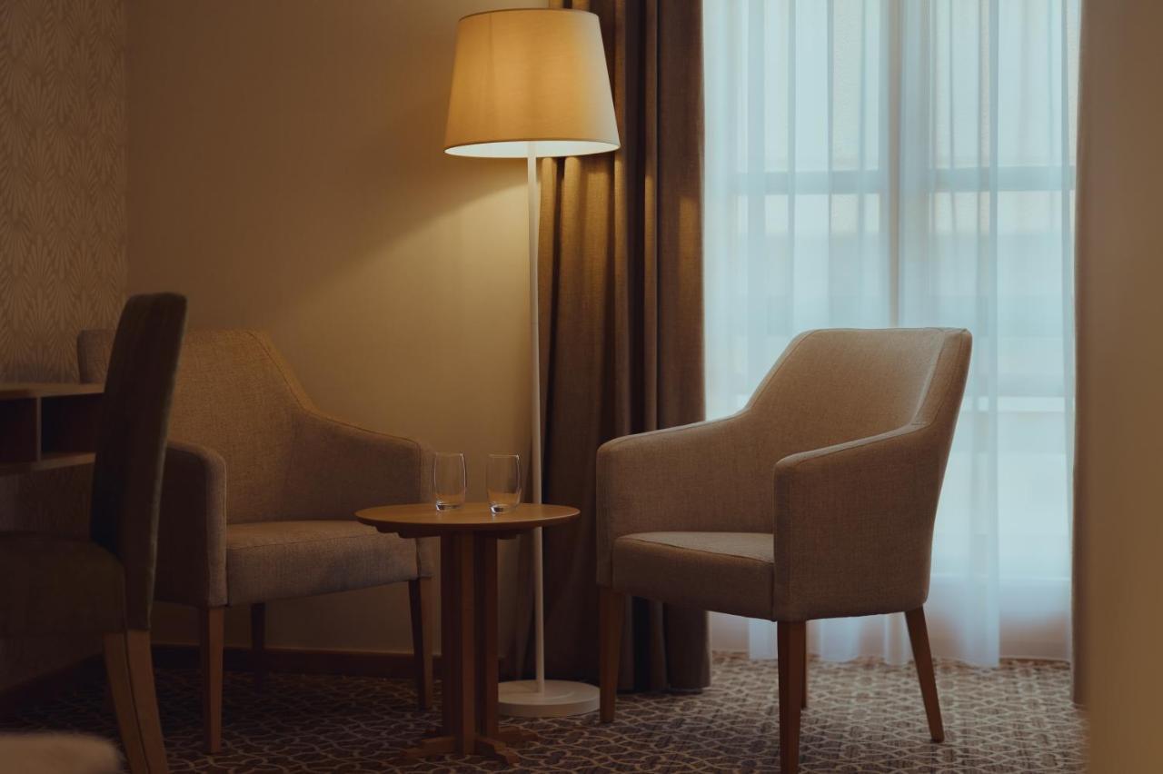 Brigaderos Hotel Brigadir Borsi Eksteriør billede